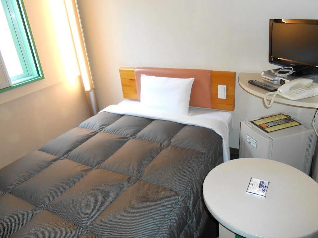 R&B Hotel Umeda East Osaka Exterior foto
